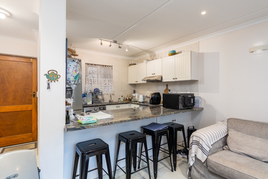 To Let 2 Bedroom Property for Rent in Plumstead Western Cape